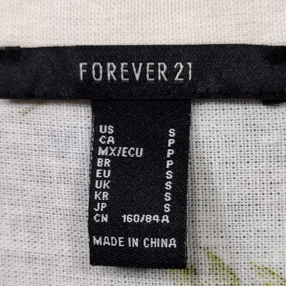 Forever 21 Linen Blend Floral Button Up Shirt Womens S White Red Cottagecore - Picture 7 of 8